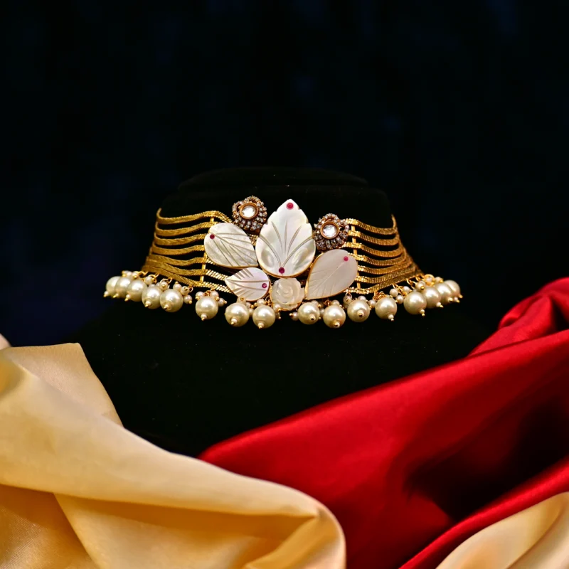 Golden Pearl Royalty Choker
