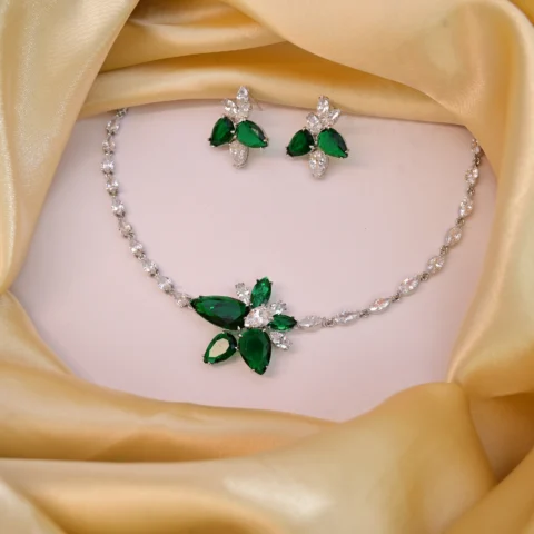 Emerald Bloom Crystal Necklace