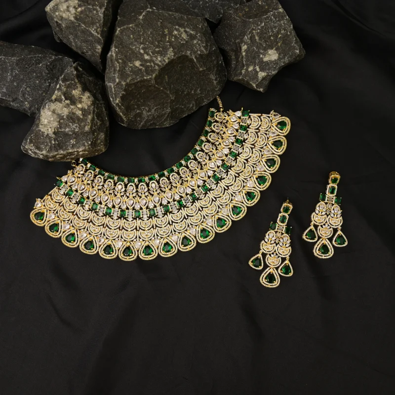 Regal Emerald & Diamond Choker Set - Image 5