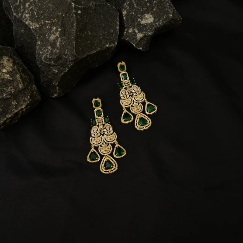 Regal Emerald & Diamond Choker Set - Image 4