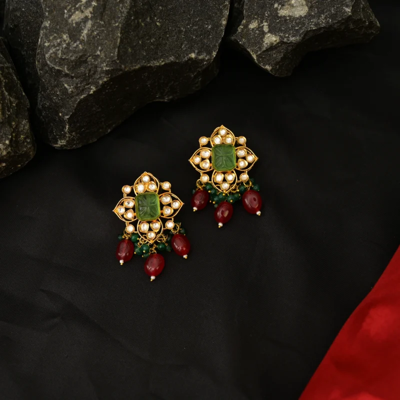 Majestic Emerald Bloom Choker - Image 5