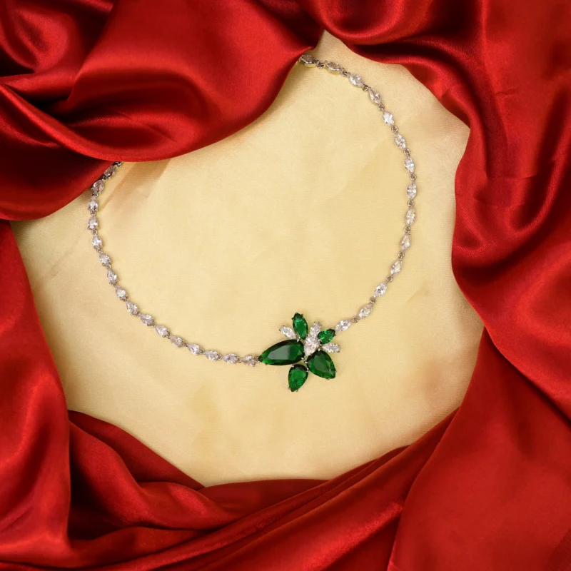 Emerald Bloom Crystal Necklace - Image 5