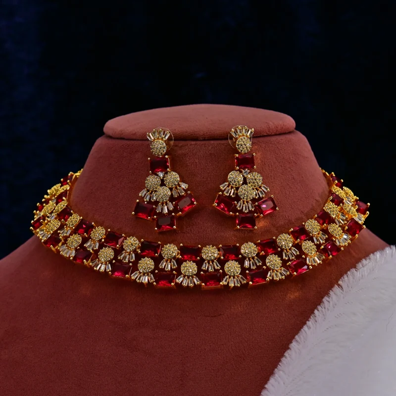 The Emerald and Diamond Floral Necklace - Image 8