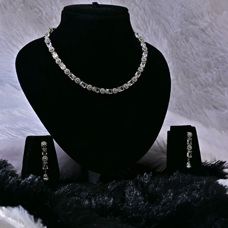 Starlight Blossom Necklace - Image 2