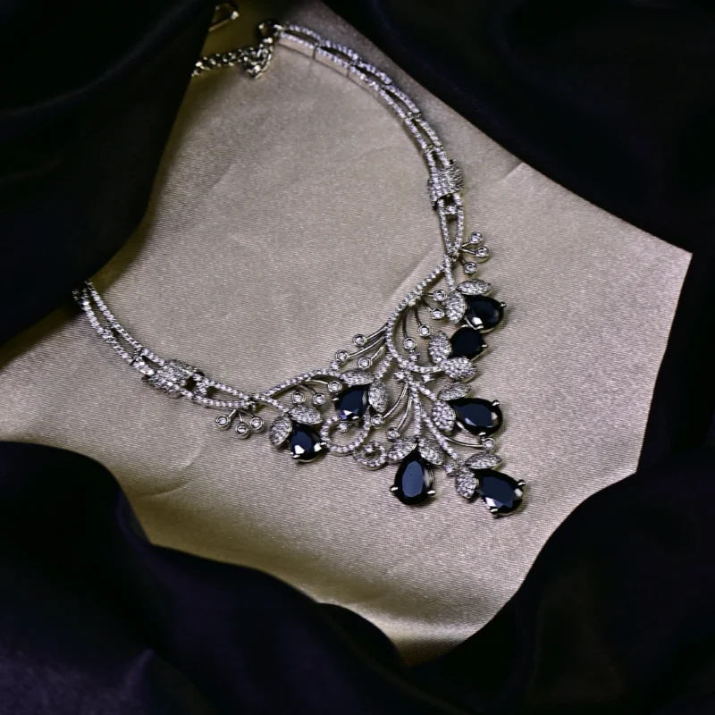 Silvermerc Onyx Bloom Necklace Set - Image 4