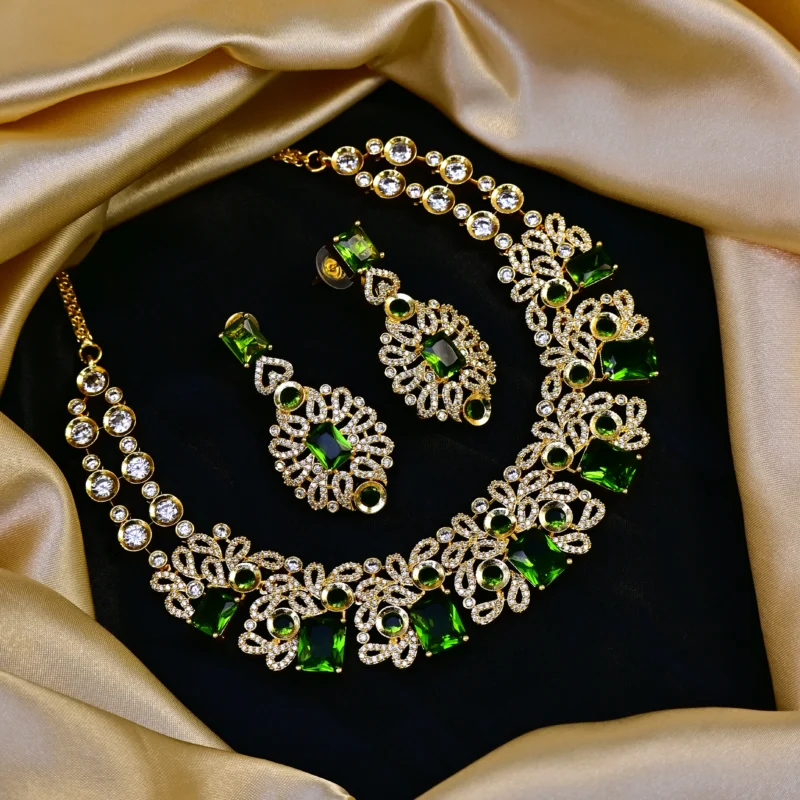 Veridian Lattice Necklace - Image 3