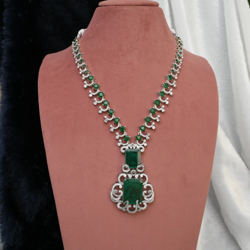 Emerald and Diamond Statement Necklace - Image 2