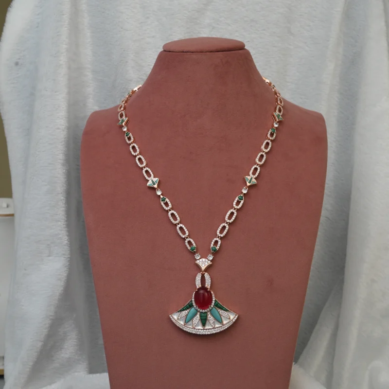 Fan-Shaped Ruby and Diamond Necklace - Image 4