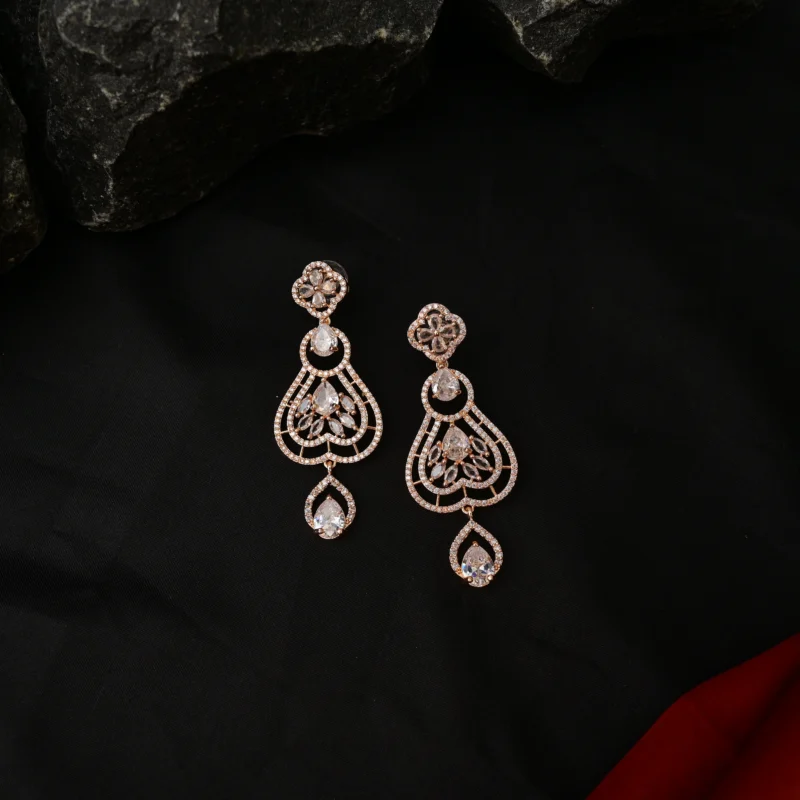 Rosaline Halo Necklace - Image 6