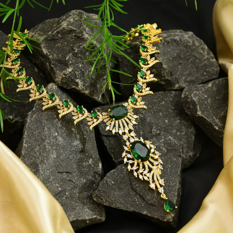 Royal Sapphire and Diamond Necklace - Image 5