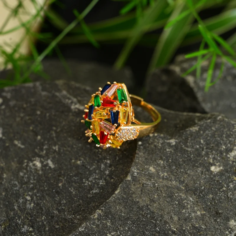 Chromatic Cobra Necklace - Image 7