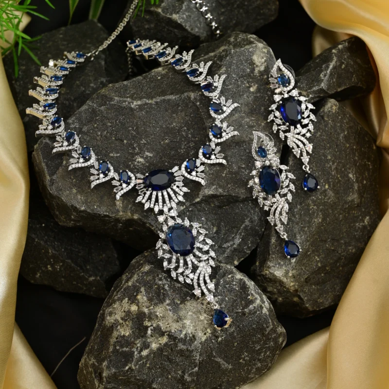Royal Sapphire and Diamond Necklace - Image 11