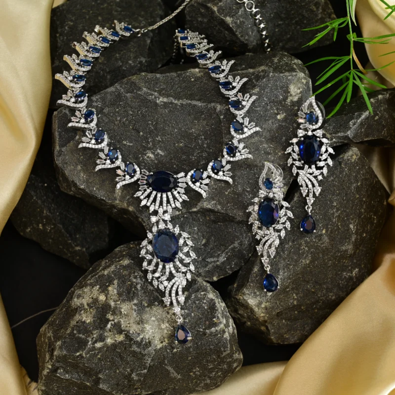 Royal Sapphire and Diamond Necklace - Image 13