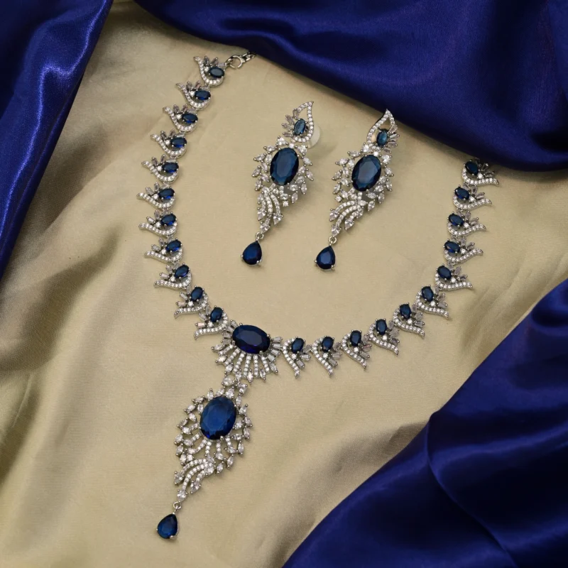 Royal Sapphire and Diamond Necklace - Image 16