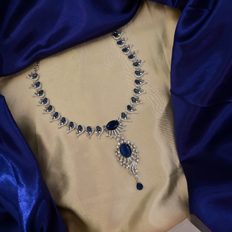 Royal Sapphire and Diamond Necklace - Image 18