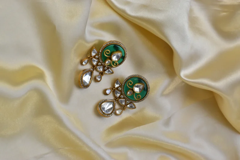 Emerald Mandala Hasli Necklace - Image 3