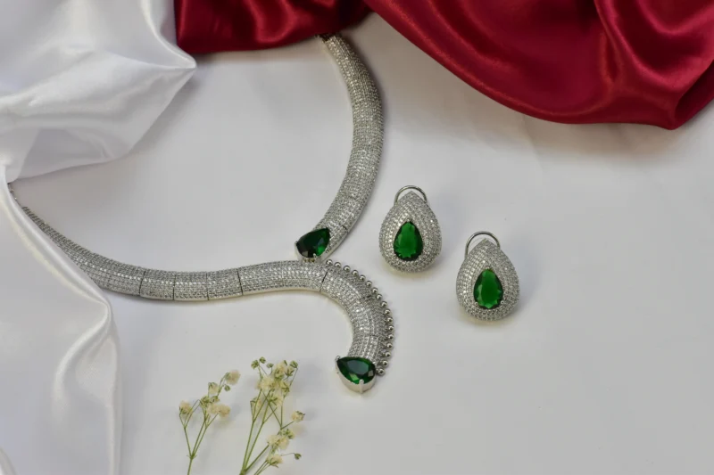 Serpentine Radiance Necklace