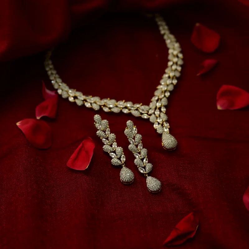 Eternal Elegance Diamond Necklace - Image 2