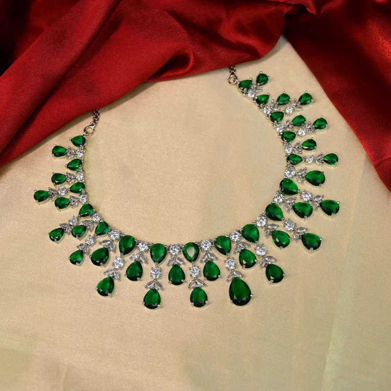 Radiance of Elegance Necklace - Image 5