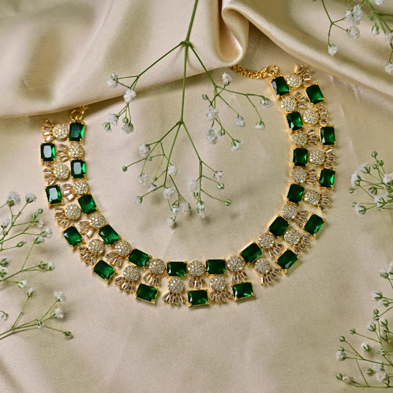 The Emerald and Diamond Floral Necklace - Image 4