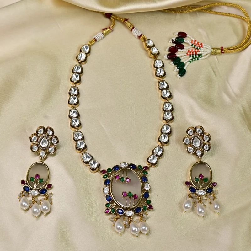 Kundan Necklace with Pearl Drops - Image 2