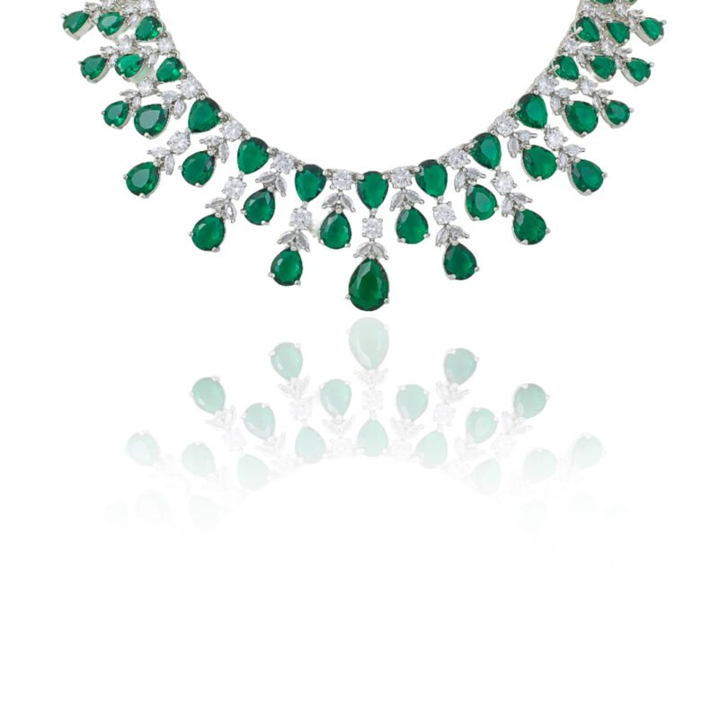 Radiance of Elegance Necklace - Image 8