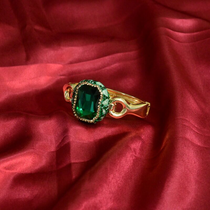 Emerald Majesty Statement Bracelet
