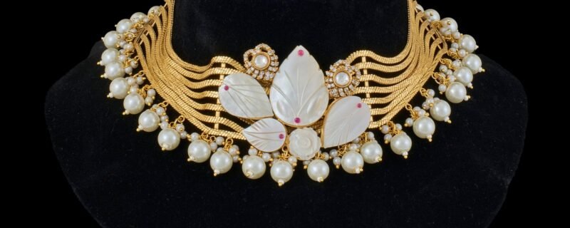 Golden Pearl Royalty Choker - Image 2