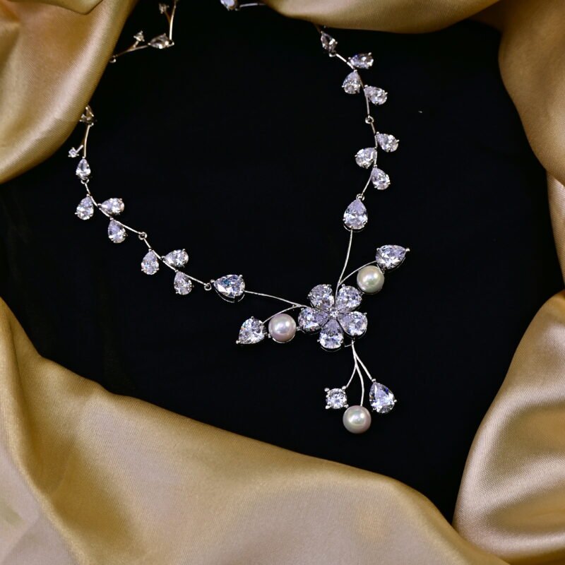Crystal Bloom Pearl Necklace Set - Image 2