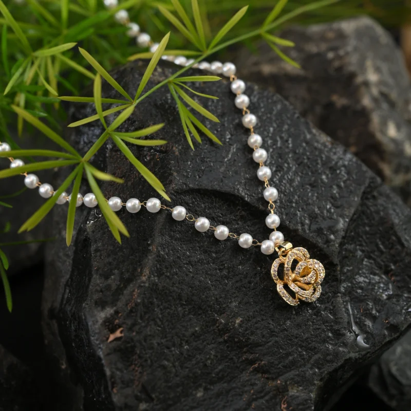 Pearl Bloom Rose Gold Necklace Set - Image 3