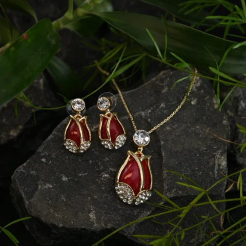 Ruby Blossom Crystal Pendant Set