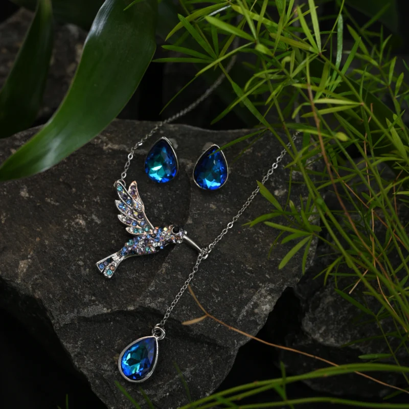 Sapphire Hummingbird Sparkle Pendant Set - Image 3