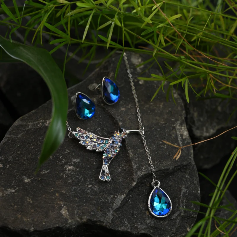 Sapphire Hummingbird Sparkle Pendant Set - Image 2