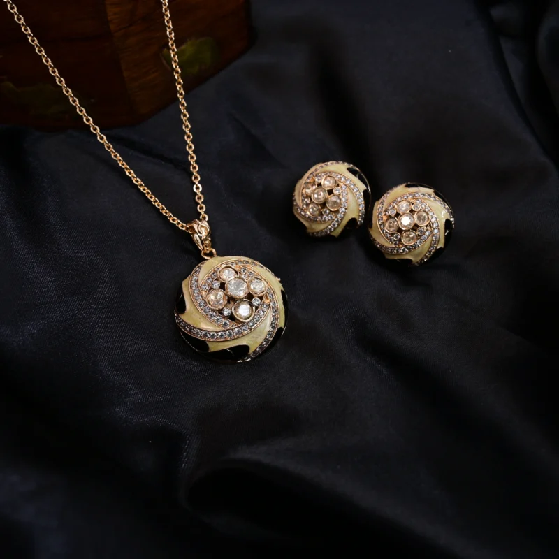 Blush Bloom Swirl Set - Image 6