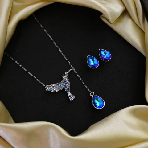 Sapphire Hummingbird Sparkle Pendant Set