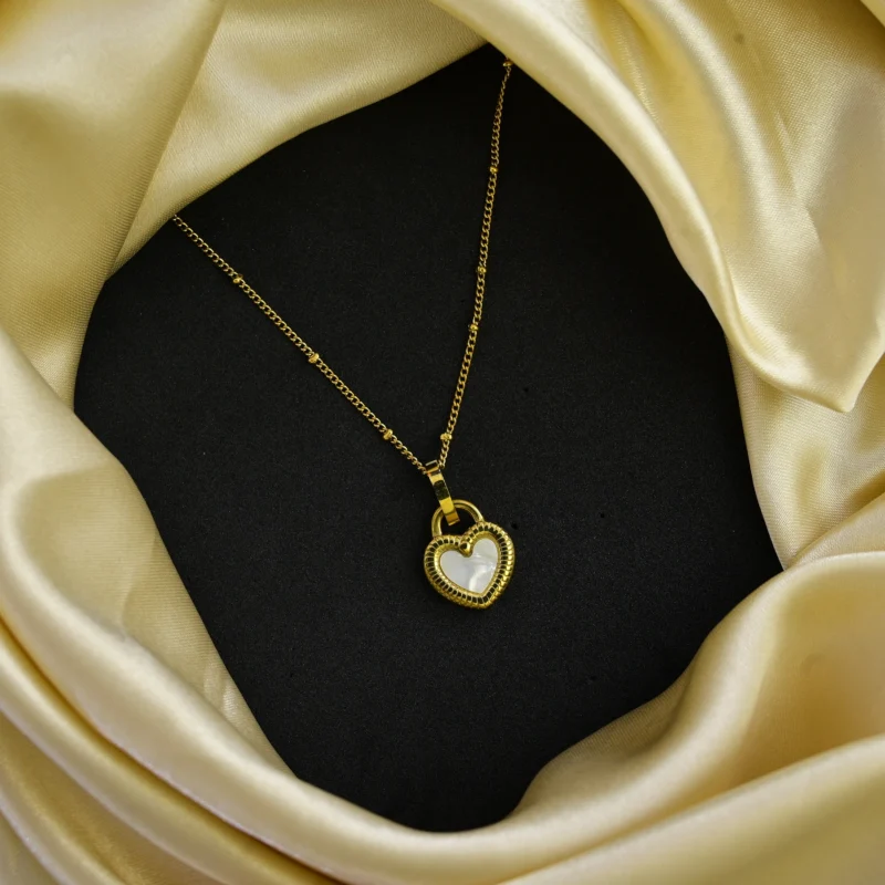 Eternal Heart Mother of Pearl Pendant Necklace