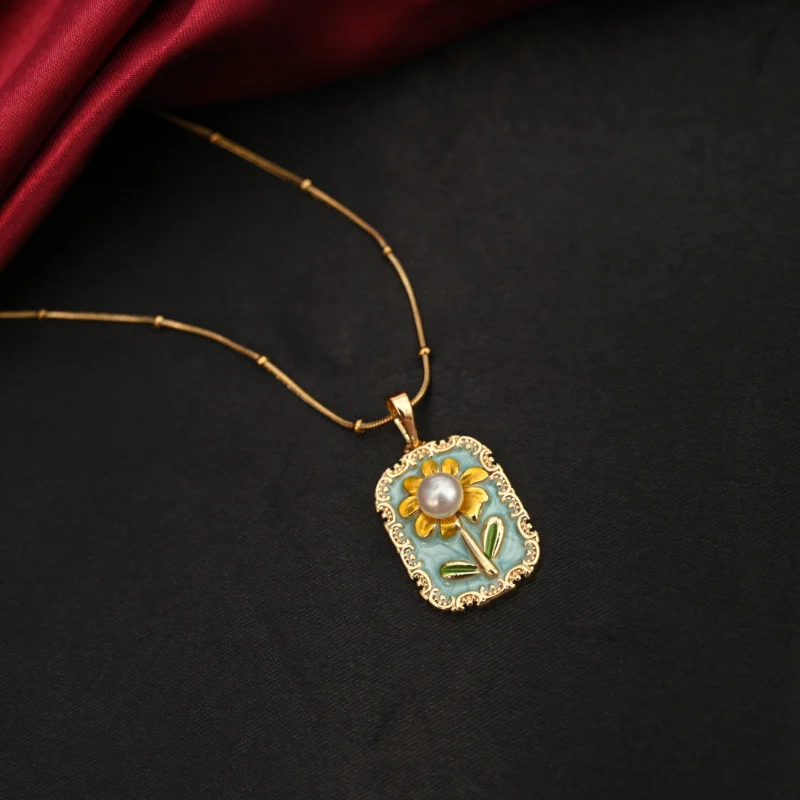 Vintage Floral Pearl Pendant with Enamel Detailing - Image 3
