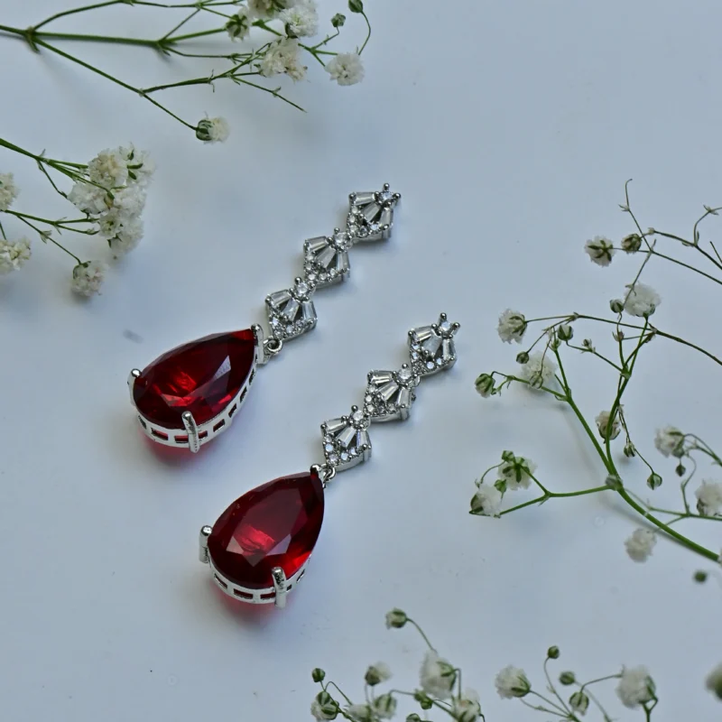 Royal Teardrop Glam Set - Image 10