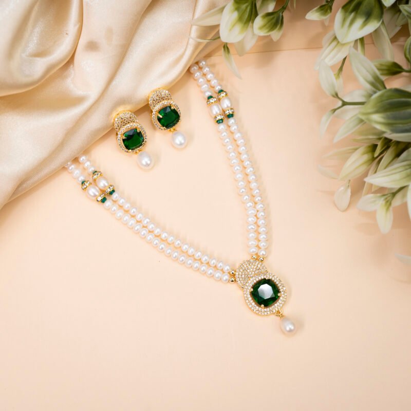 Pearl Royale Necklace Set - Image 2