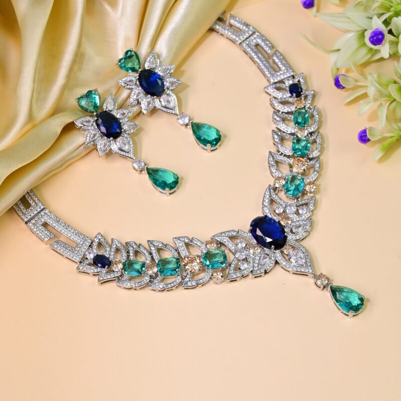 Oceanic Majesty Necklace Set - Image 4