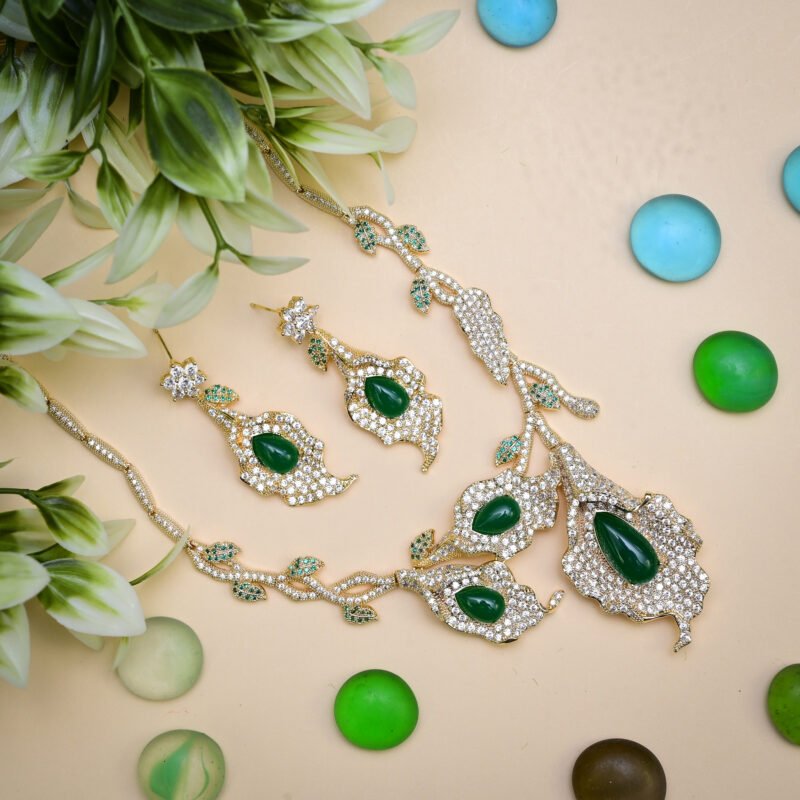 Emerald Enchanted Vine Jewelry Set