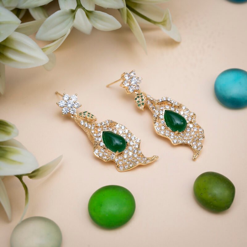 Emerald Enchanted Vine Jewelry Set - Image 2