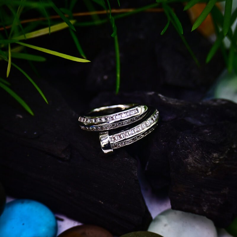 The Spiral Luxe Ring