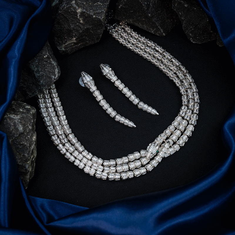 Diamond Viper Elegance Necklace Set - Image 11