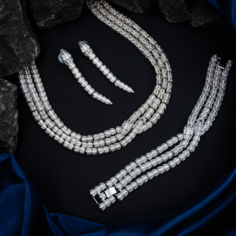 Diamond Viper Elegance Necklace Set - Image 10