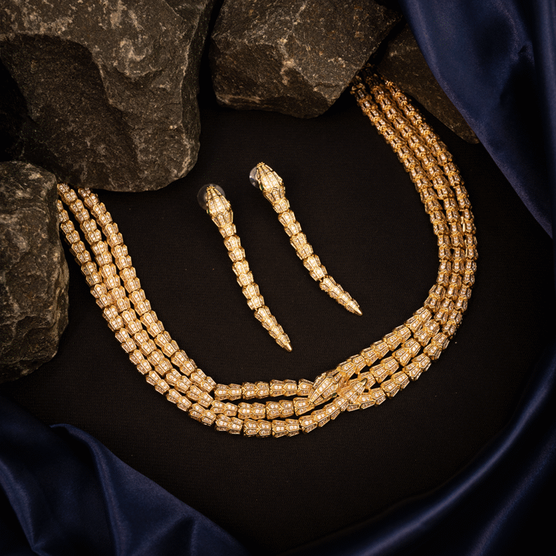 Diamond Viper Elegance Necklace Set - Image 4