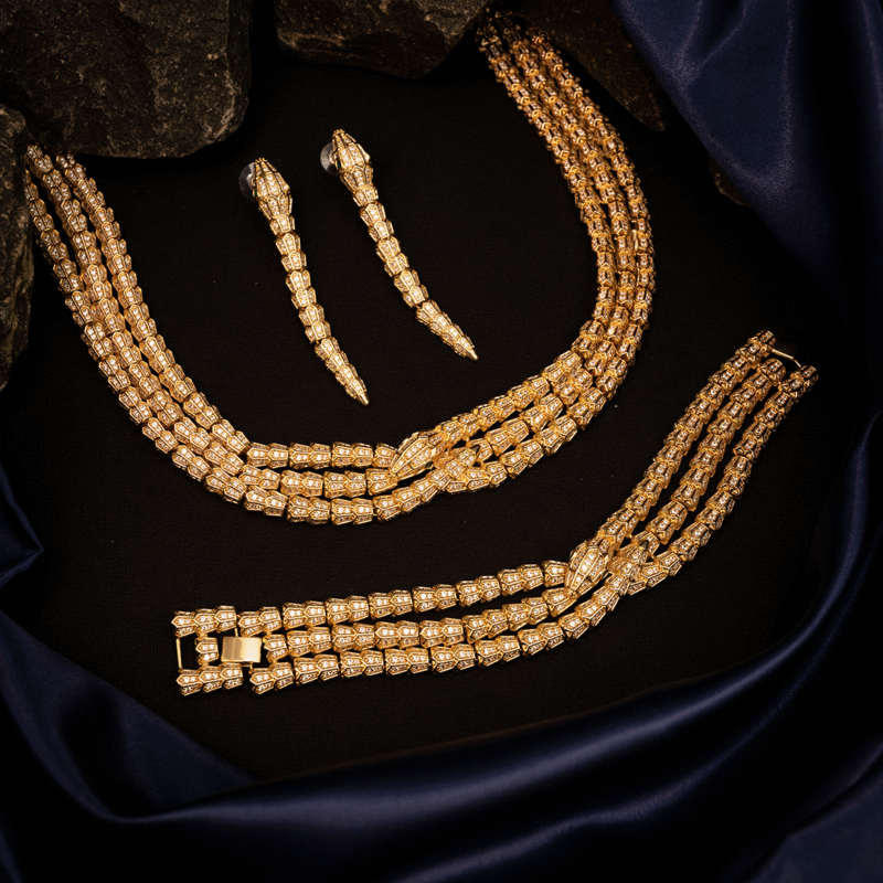 Diamond Viper Elegance Necklace Set - Image 3
