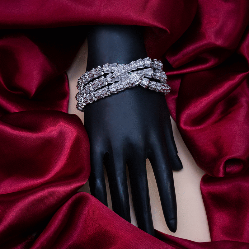 Diamond Viper Elegance Necklace Set - Image 12