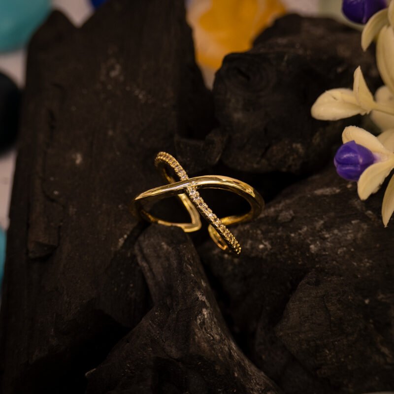 Celeste Crossover Ring