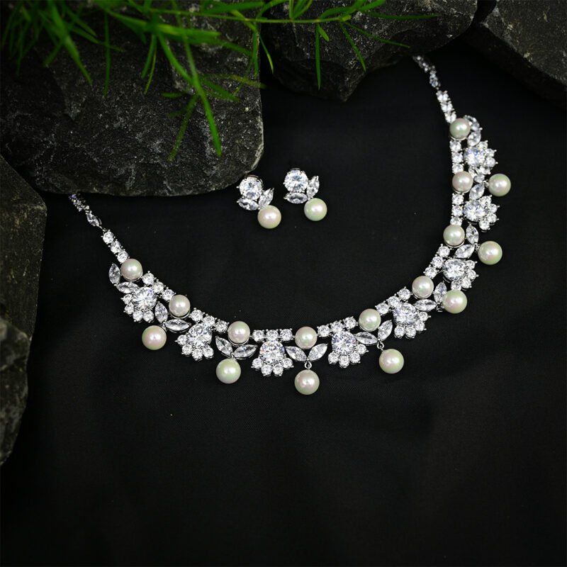 Pearl & Crystal Garden Jewelry Set - Image 5